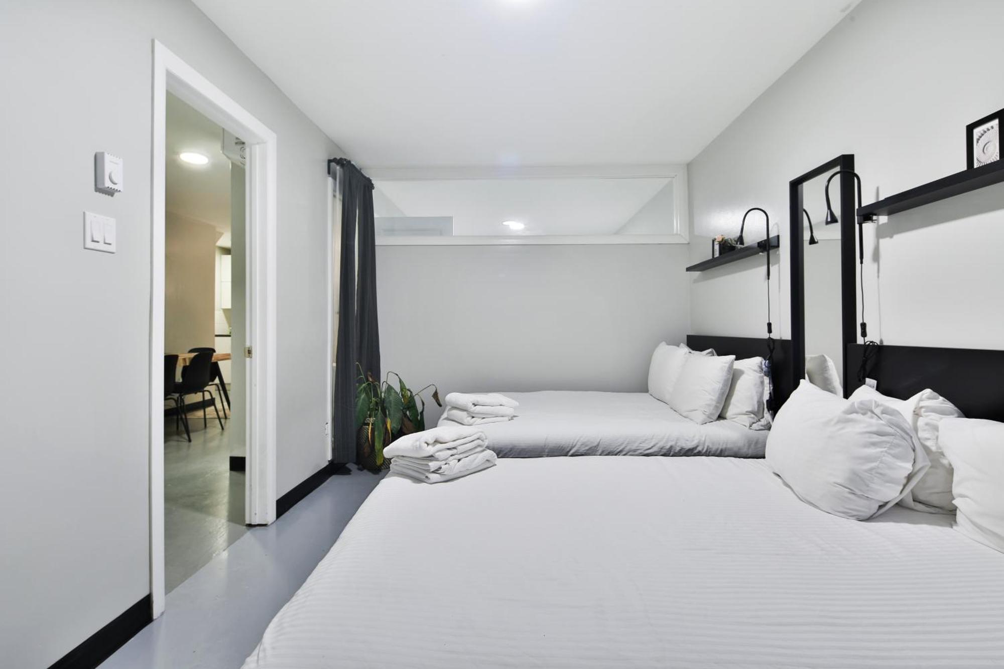 Апарт отель Parc Avenue Lofts Монреаль Экстерьер фото