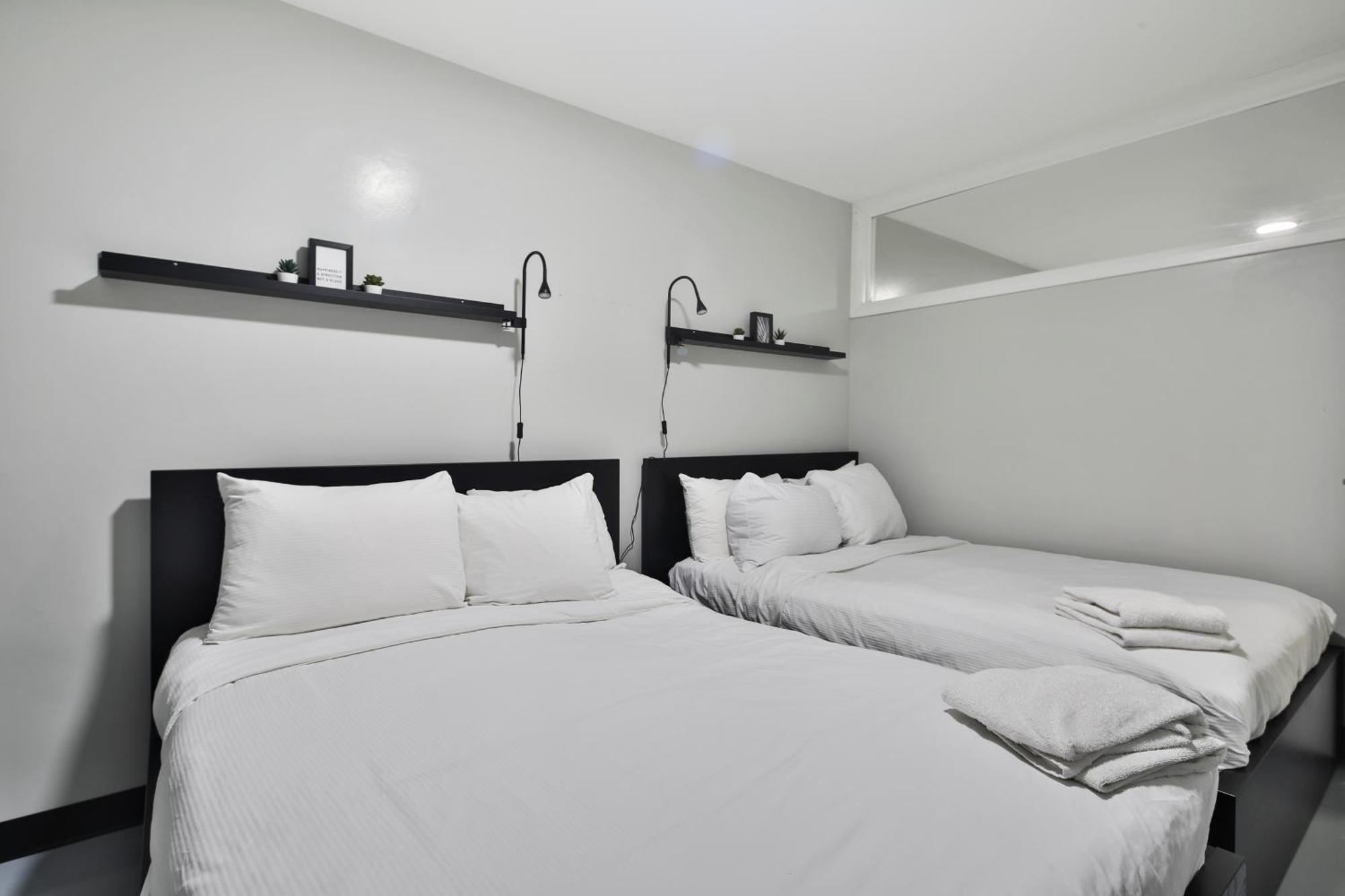 Апарт отель Parc Avenue Lofts Монреаль Экстерьер фото
